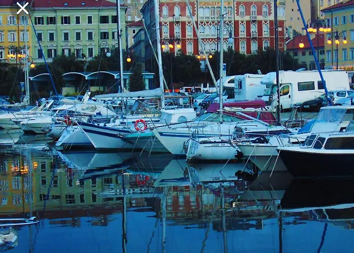 Le Petit Phare Trieste