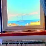 Le Petit Phare Triest