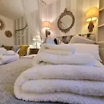 Le Petit Phare Apartment *