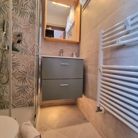 Le Petit Phare Trieste