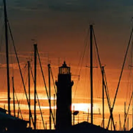Le Petit Phare In Centro Storico Con Vista Mare
