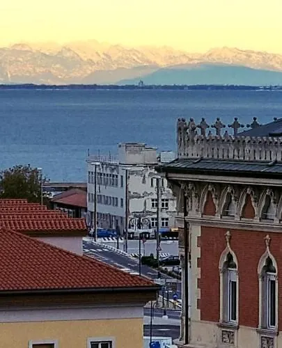 Apartmán Le Petit Phare Terst