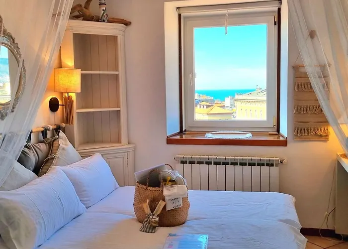 Le Petit Phare * Terst