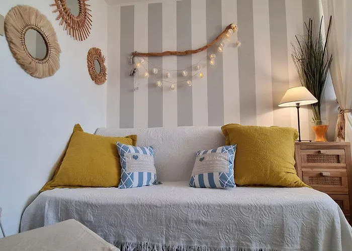 Le Petit Phare * Terst